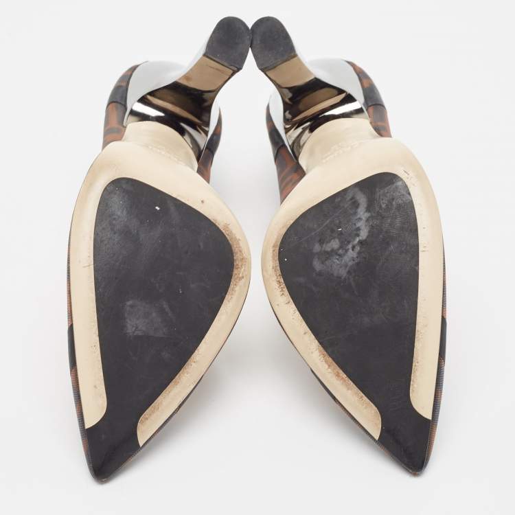 مملوكة مسبقًا Fendi Beige/Black Leather And Mesh Colibri Logo Pointed Toe Pumps Size 38