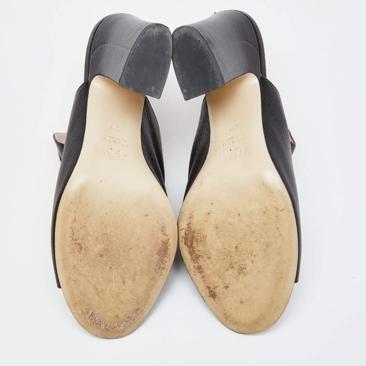 Pre Owned Fendi Black Leather Open Toe Mules Size 38