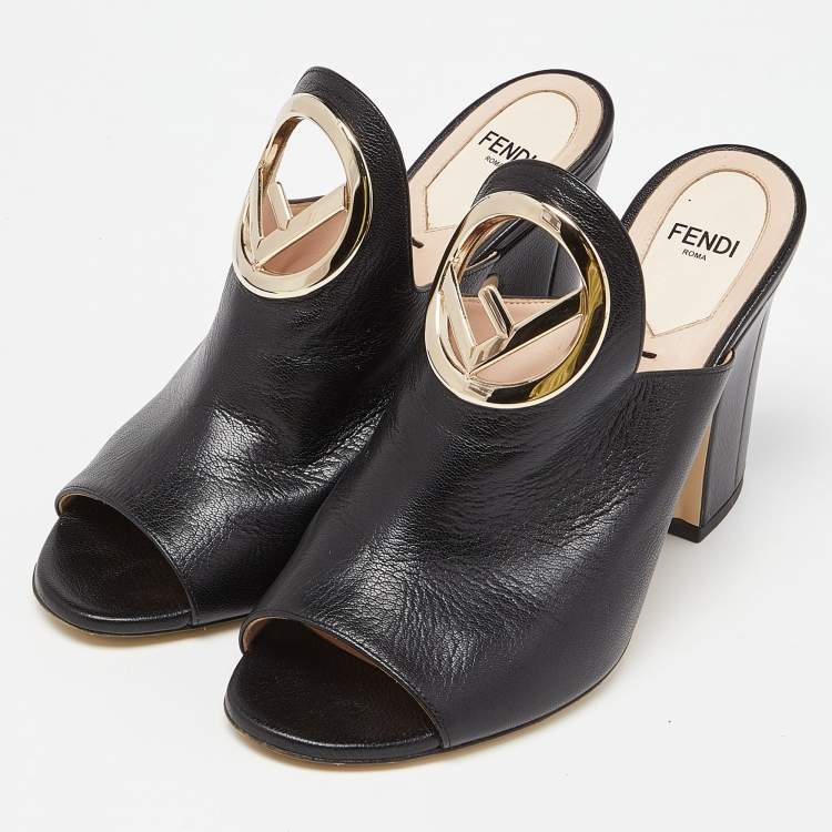 Pre Owned Fendi Black Leather Open Toe Mules Size 38