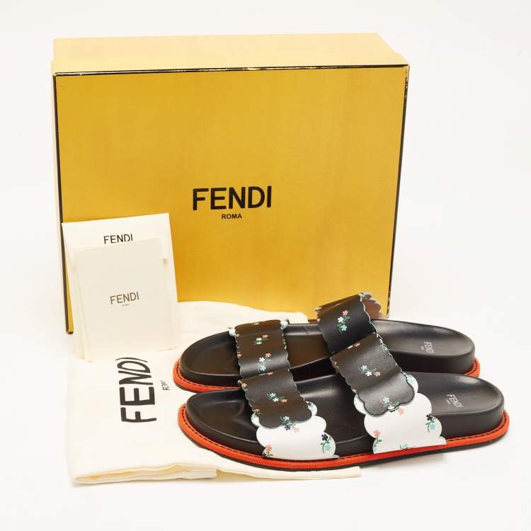 مملوكة مسبقًا Fendi Multicolor Floral Print Leather Strap Slide Sandals Size 38