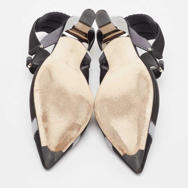 مملوكة مسبقًا Fendi Black/White Mesh and Canvas Colibri Slingback Pumps Size 36.5