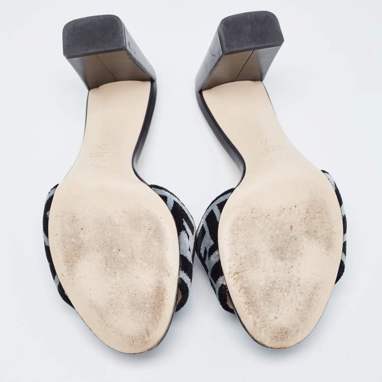 Pre Owned Fendi Black/Grey Zucca Velvet Slide Sandals Size 37.5