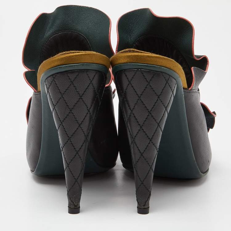 Pre Owned Fendi Multicolor Leather Waves Ruffled Mule Sandals Size 40