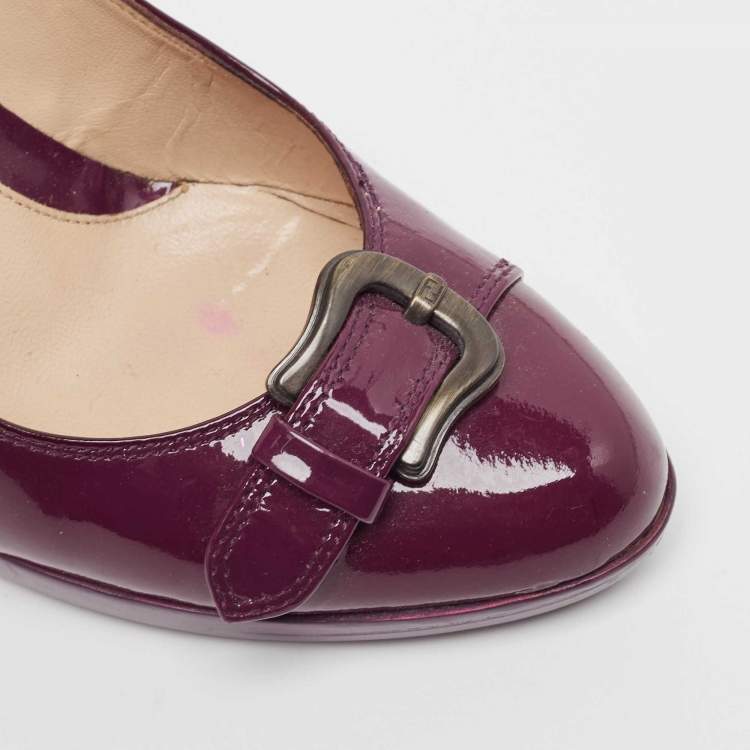 Pre Owned Fendi Burgundy Patent Leather Buckle Detail  Round Toe Pumps Size 36.5
