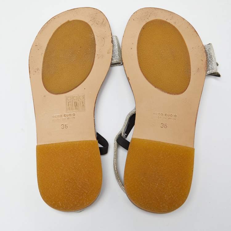 Pre Owned Fendi Silver/Black Textured Suede and Logo Elastic Flat Sandals Size 36