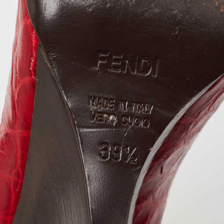 Pre Owned Fendi Red Croc Embossed Leather Peep Toe Wedges Pumps Size 39.5