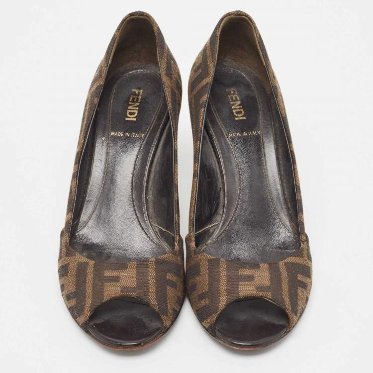 Pre Owned Fendi Brown Tobacco Zucca Canvas Fendista Platform Pumps Size 36