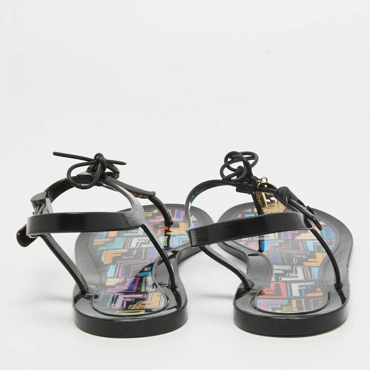 Pre Owned Fendi Black Jelly Sunny Thong Flat Sandals Size 40
