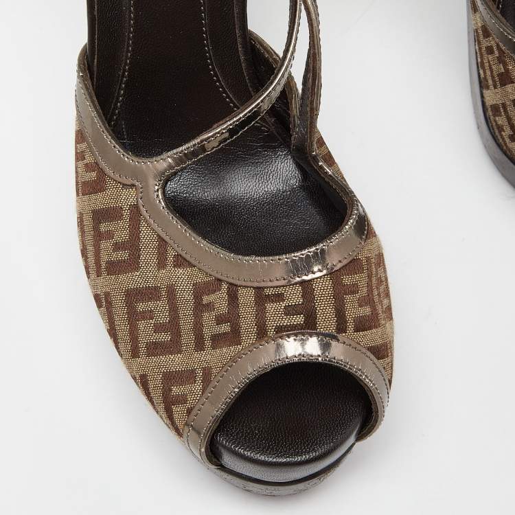 Pre Owned Fendi Beige/Brown Zucchino Canvas and Laminated Leather Cross Strap Platform Sandals Size 37