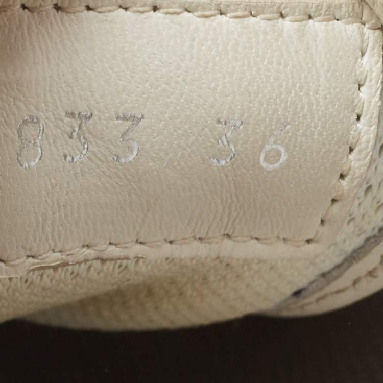 مملوكة مسبقًا Fendi Cream Leather and Rubber Fendi-Fila Mania Logo Low Top Sneakers Size 36