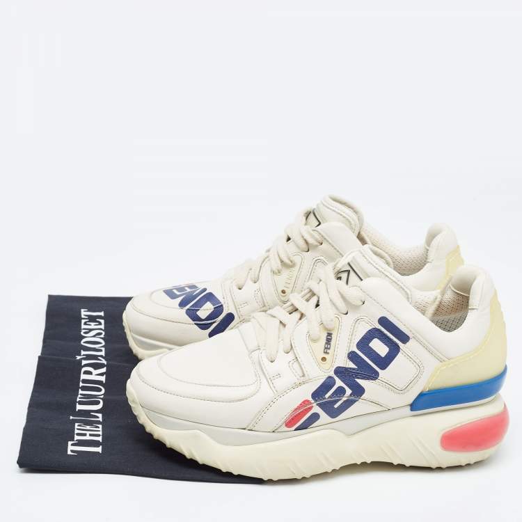 مملوكة مسبقًا Fendi Cream Leather and Rubber Fendi-Fila Mania Logo Low Top Sneakers Size 36