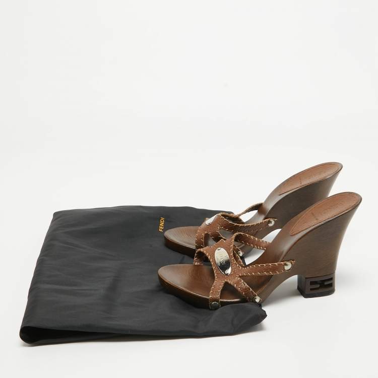 Pre Owned Fendi Brown Leather Wadge Sandals Size 39