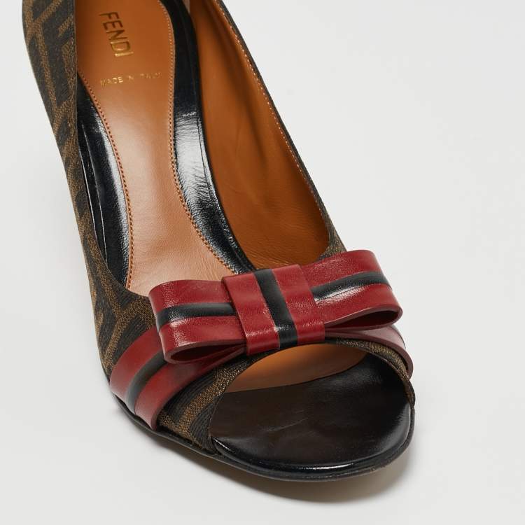 Pre Owned Fendi Brown/Burgundy Tobacco Zucca Canvas and Leather Bow Pumps Size 41