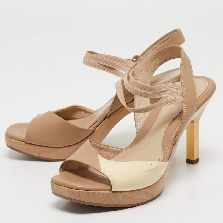 Pre Owned Fendi Beige/Cream Leather and Patent Wooden Platform Ankle Strap Sandals Size 36