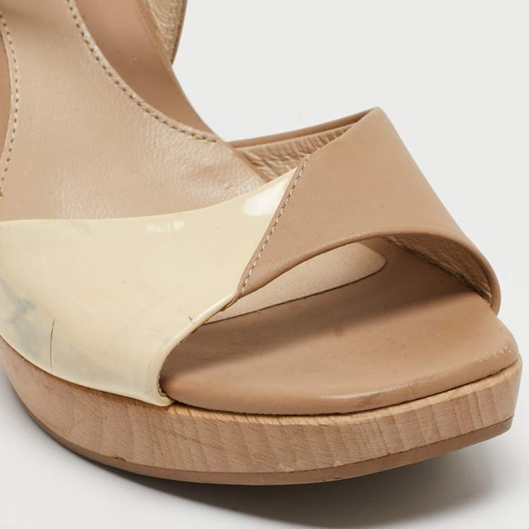Pre Owned Fendi Beige/Cream Leather and Patent Wooden Platform Ankle Strap Sandals Size 36