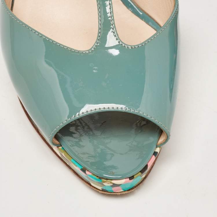 Pre Owned Fendi Grey Patent Leather Printed Wedge Ankle Strap Sandals Size 39