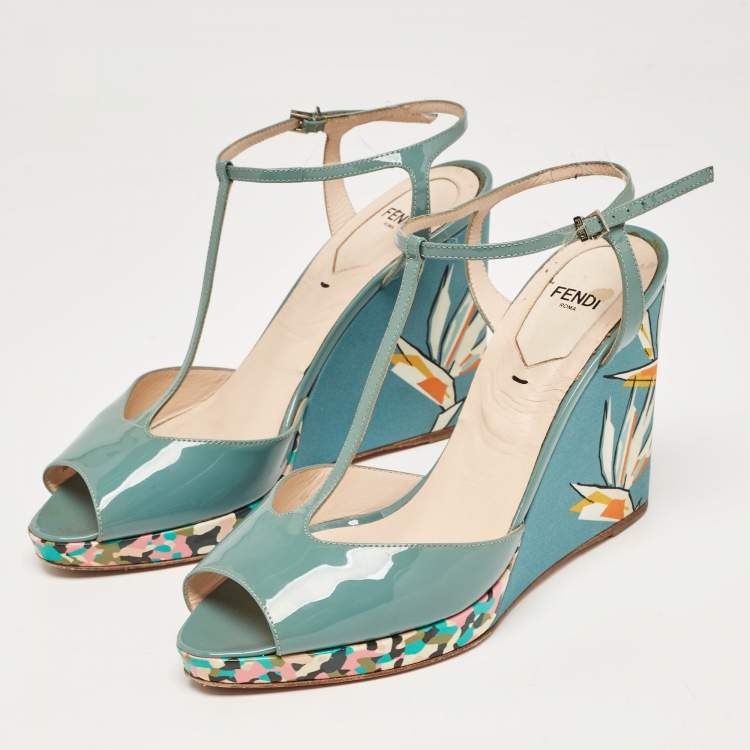 Pre Owned Fendi Grey Patent Leather Printed Wedge Ankle Strap Sandals Size 39