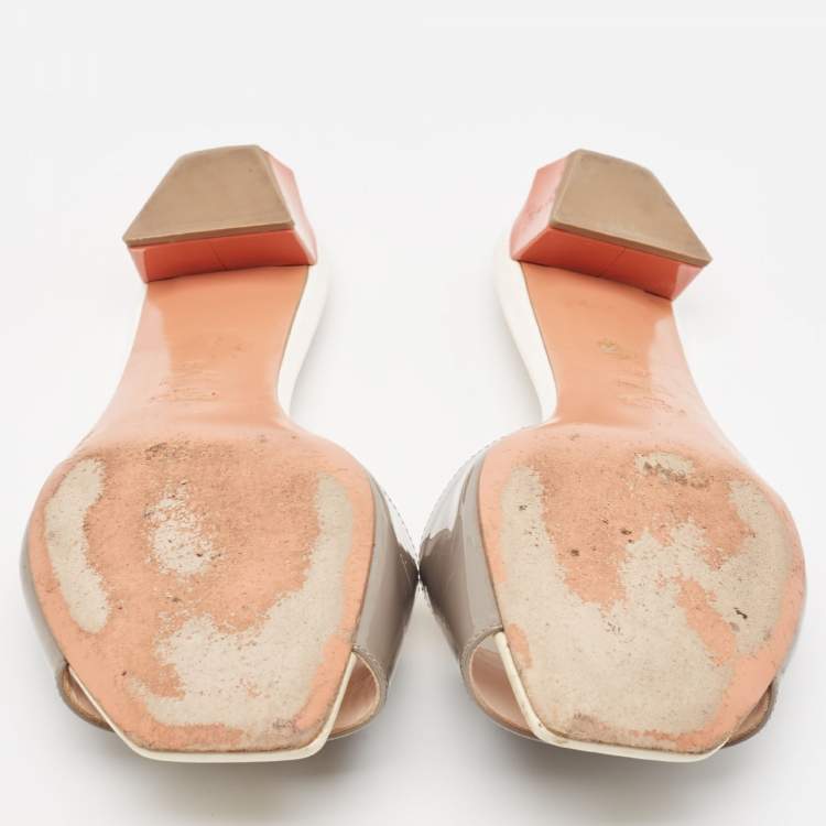 Pre Owned Fendi Grey Patent Leather Slide Sandals Size 40