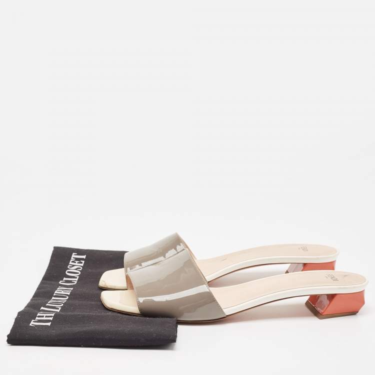 Pre Owned Fendi Grey Patent Leather Slide Sandals Size 40