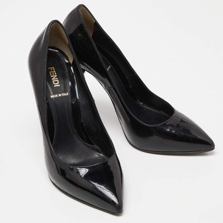 مملوكة مسبقًا Fendi Black Patent Leather Pointed Toe Pumps Size 37