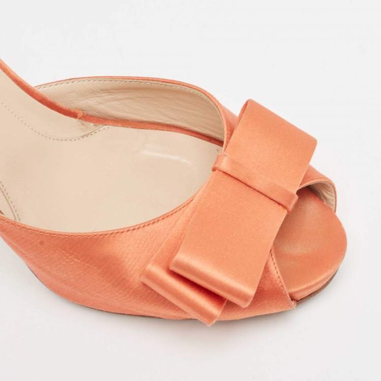 Pre Owned Fendi Orange Satin Bow Slide Sandals Size 40.5