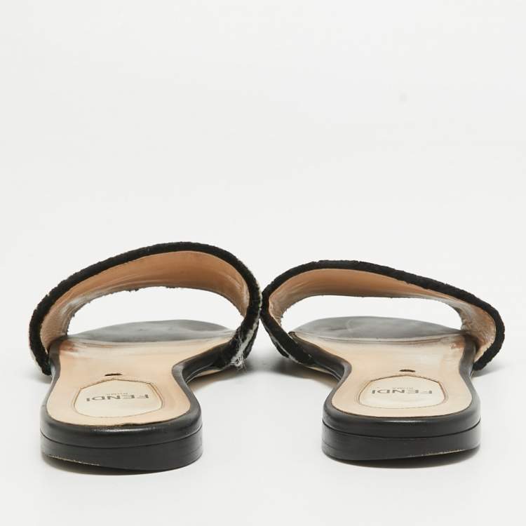 Pre Owned Fendi Navy Blue/Black Fur Flat Slides Size 37.5