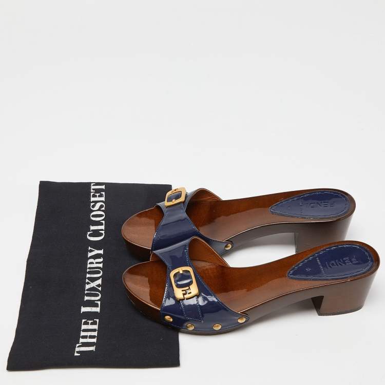 Pre Owned Fendi Blue Patent Leather Block Heel Slide Mules Size 37