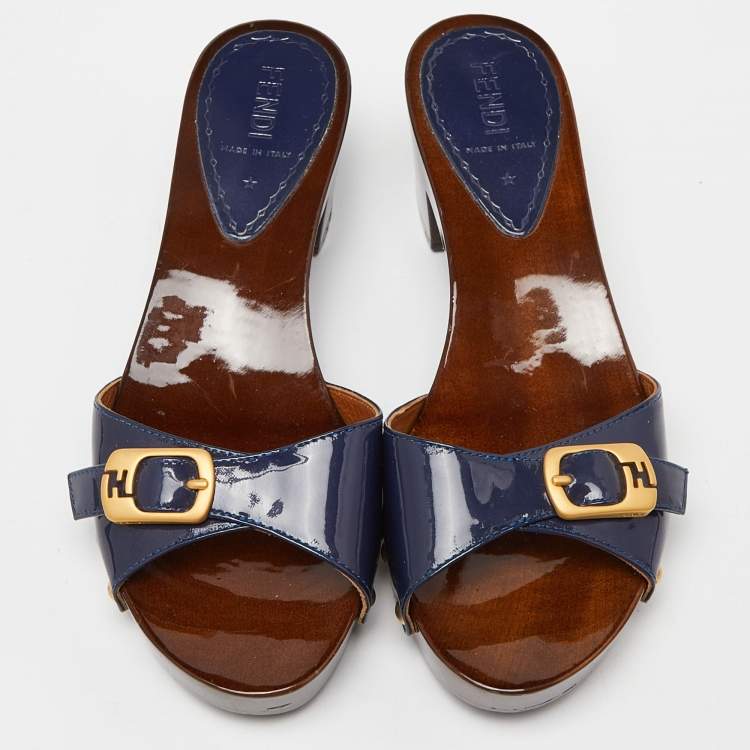 Pre Owned Fendi Blue Patent Leather Block Heel Slide Mules Size 37