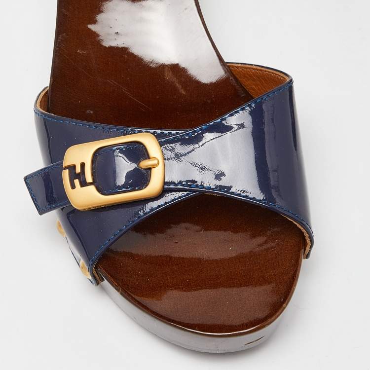 Pre Owned Fendi Blue Patent Leather Block Heel Slide Mules Size 37