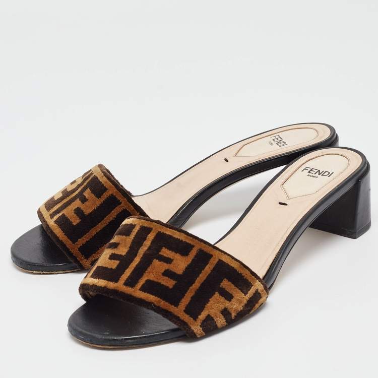Pre Owned Fendi Brown/Black FF Velvet and Leather Slide Sandals Size 36.5