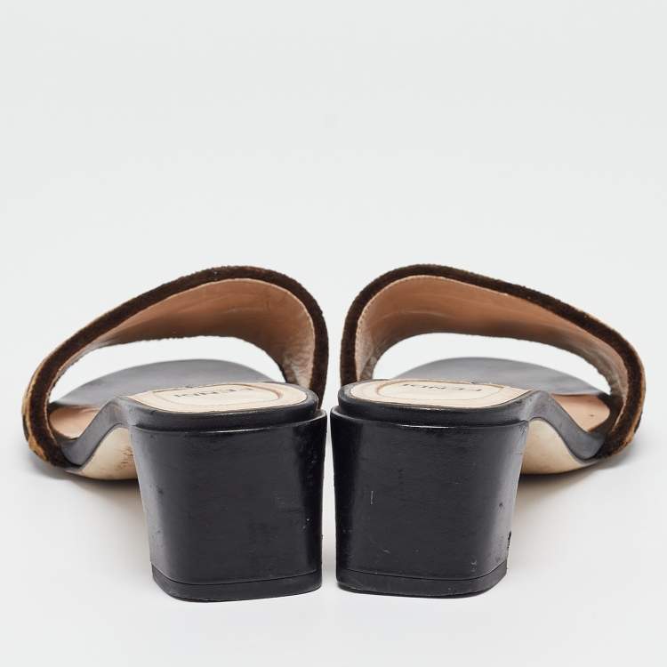 Pre Owned Fendi Brown/Black FF Velvet and Leather Slide Sandals Size 36.5