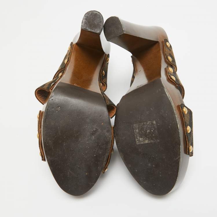 Pre Owned Fendi Brown Zucca Canvas and Leather Strappy Platform Sandals Size 39.5