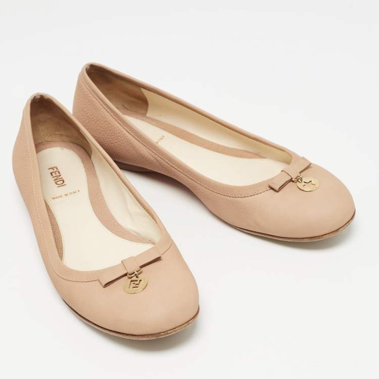 Pre Owned Fendi Beige Leather Ballet Flats Size 38.5