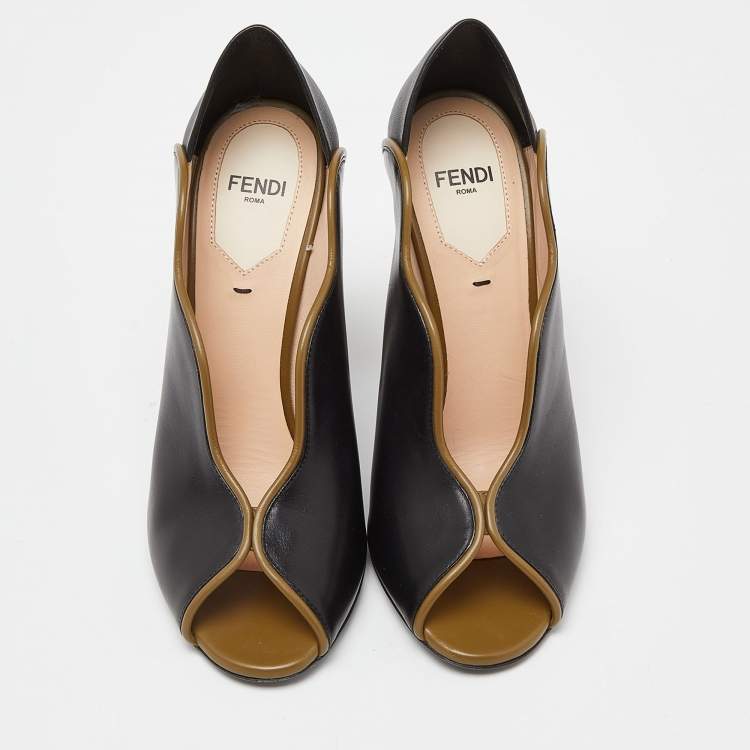 Pre Owned Fendi Black Leather Scallop Lined Peep Toe Sandals Size 36