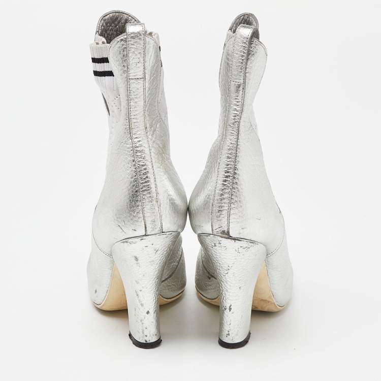 Pre Owned Fendi Silver Leather Marie Antoinette Ankle Boots Size 37