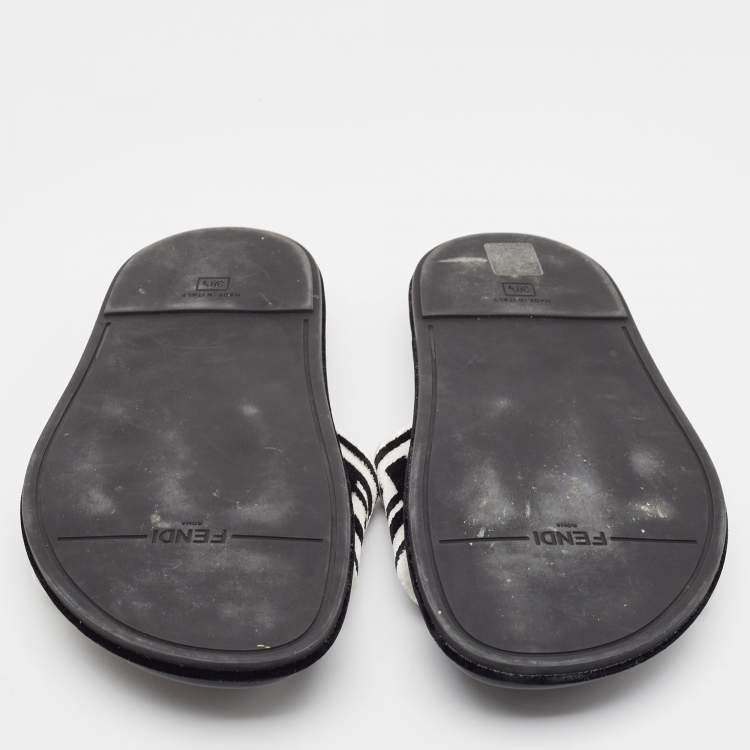 Pre Owned Fendi Black/White Fur FF Flat Slides Size 38.5