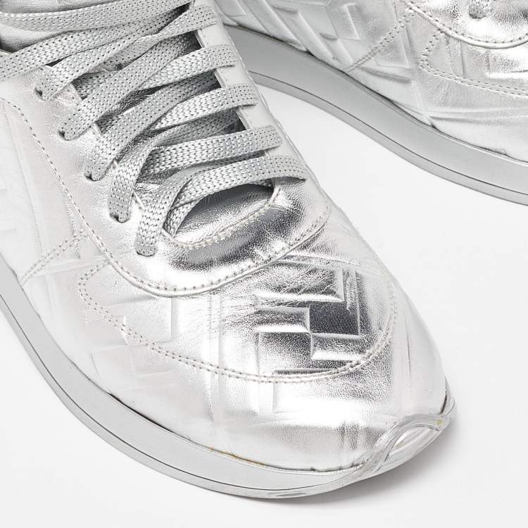 Pre Owned Fendi X Nicki Minaj Silver Laminated Leather High Top Sneakers 37.5