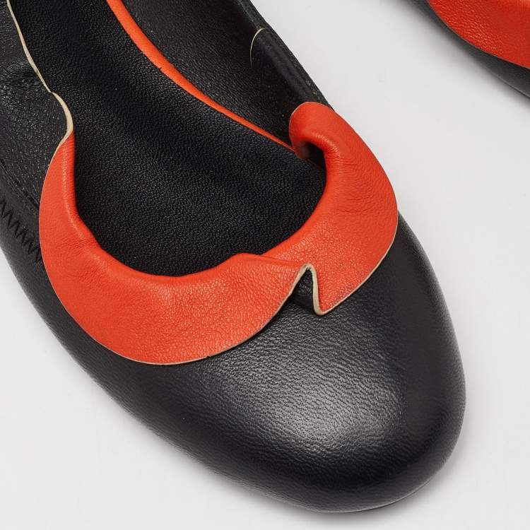 Pre Owned Fendi Black/Orange Leather Ruffle Trim Ballet Flats Size 39