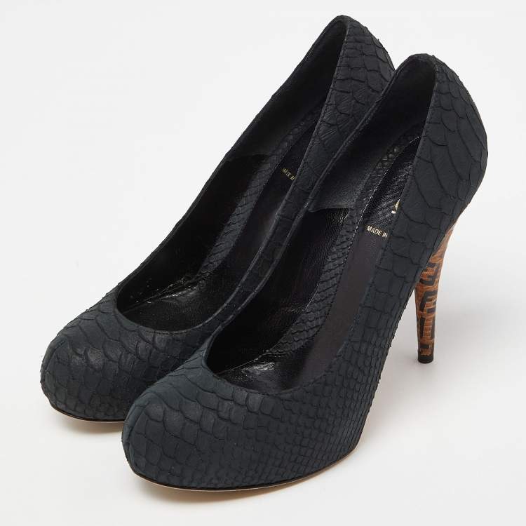 Pre Owned Fendi Black Python Embossed Leather FF Logo Heel Platform Pumps Size 40