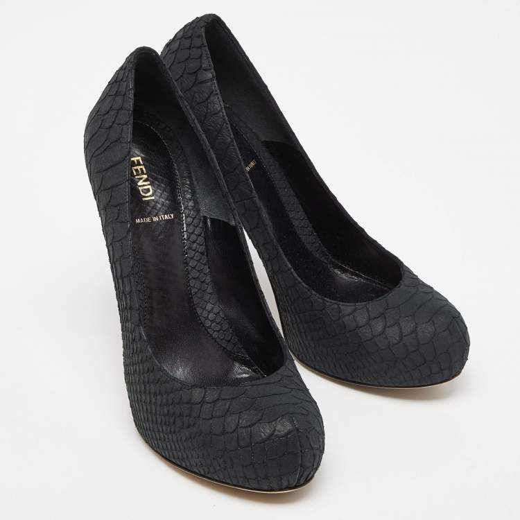 Pre Owned Fendi Black Python Embossed Leather FF Logo Heel Platform Pumps Size 40