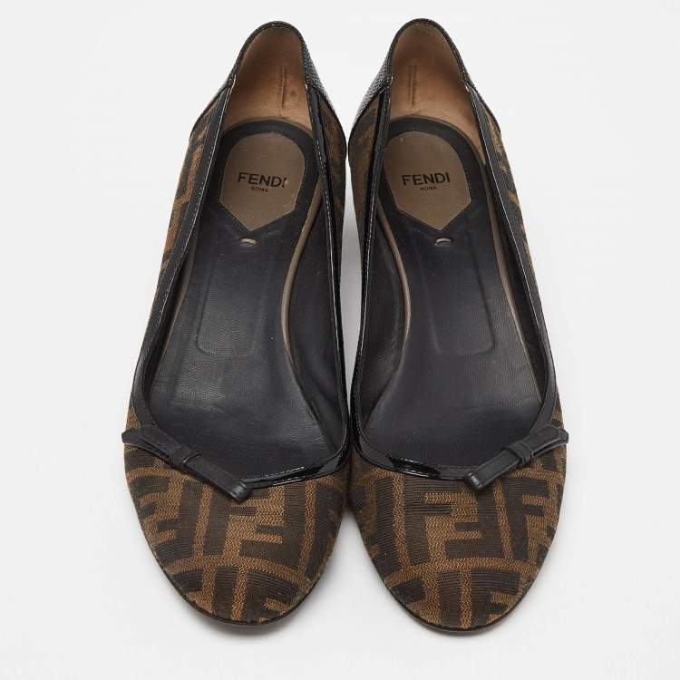 Pre Owned Fendi Brown Tobacco Zucca Canvas and Lizard Embossed Leather Bow Block Heel Pumps Size 41