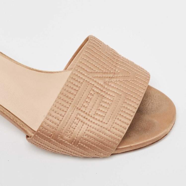 Pre Owned Fendi Beige Satin Slide Sandals Size 36