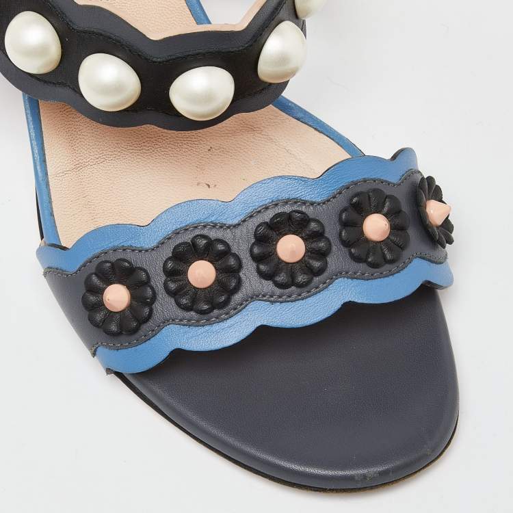 Pre Owned Fendi Grey/Blue Leather Faux Pearl Embellished Slide Sandals Size 38.5