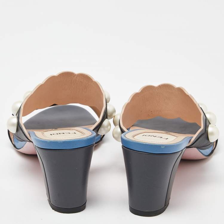 Pre Owned Fendi Grey/Blue Leather Faux Pearl Embellished Slide Sandals Size 38.5