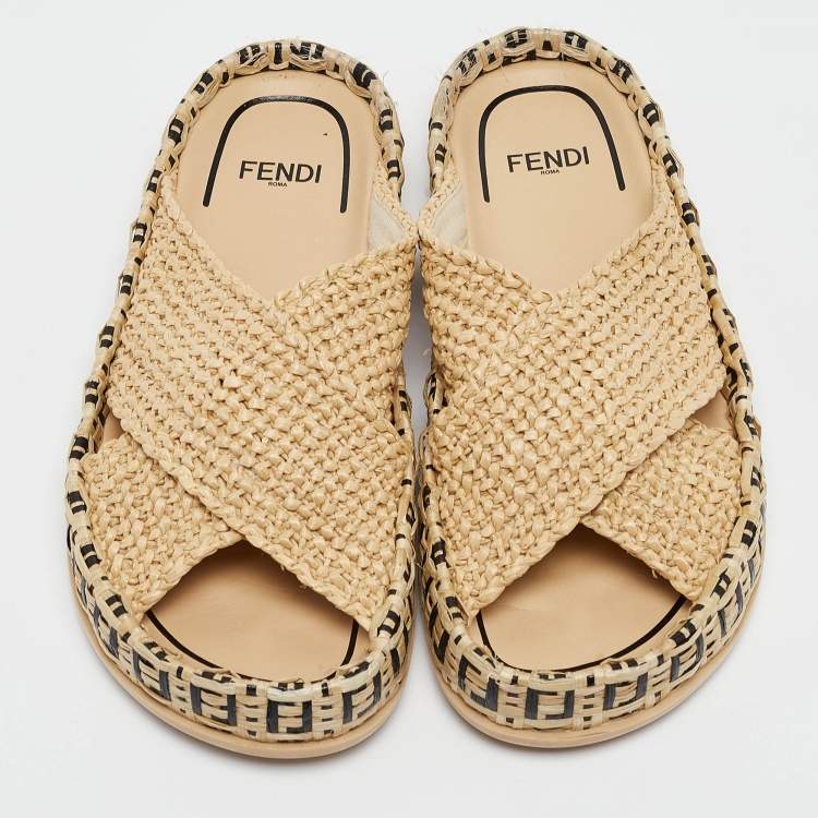 Pre Owned Fendi Beige Raffia Crisscross Flat Slides Size 36