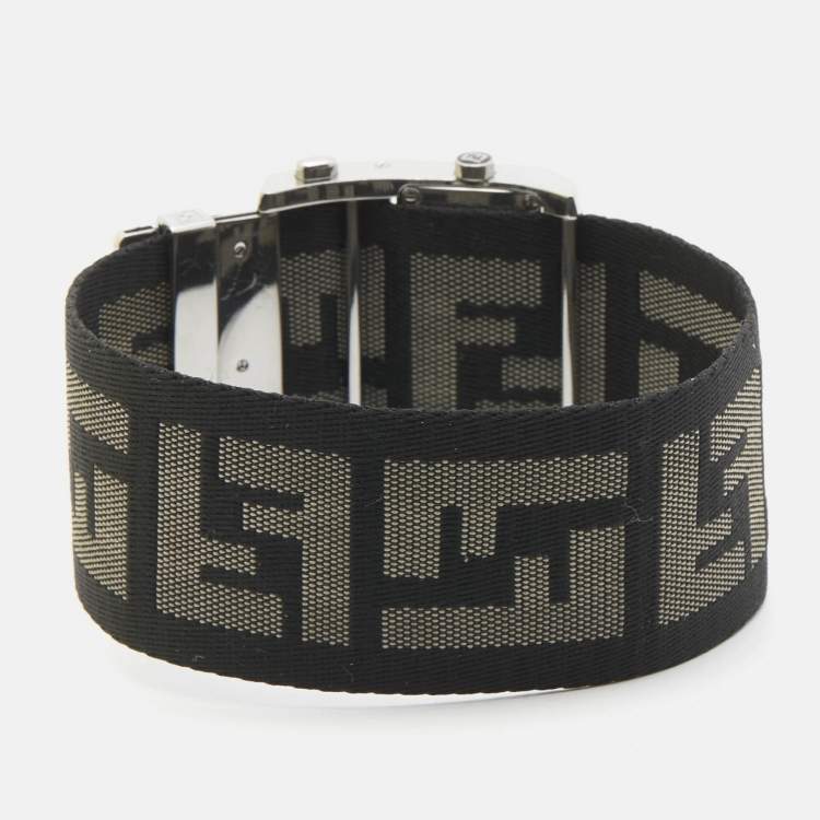 Pre Owned ساعة يد نسائية فندي اورولوغي 1120G ستانلس ستيل كريمية 45 مم