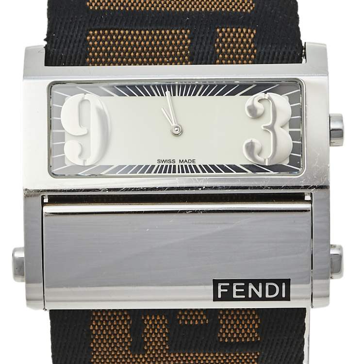 Pre Owned Fendi Cream Stainless Steel and Canvas Orologi 1120G Women's Wristwatch 45 mm