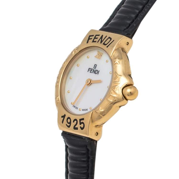 Pre Owned Fendi Mother of Pearl Gold Plated Stainless Steel 430L Women's Wristwatch 25 mm