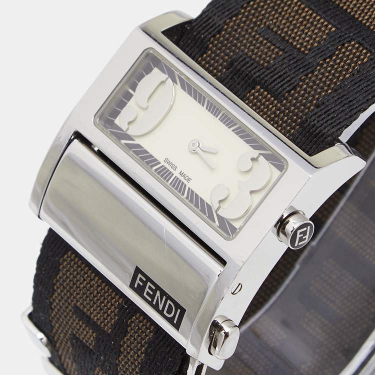 Pre Owned Fendi Cream Stainless Steel Fabric Zip Code 1120L Women's Wristwatch 38 mm