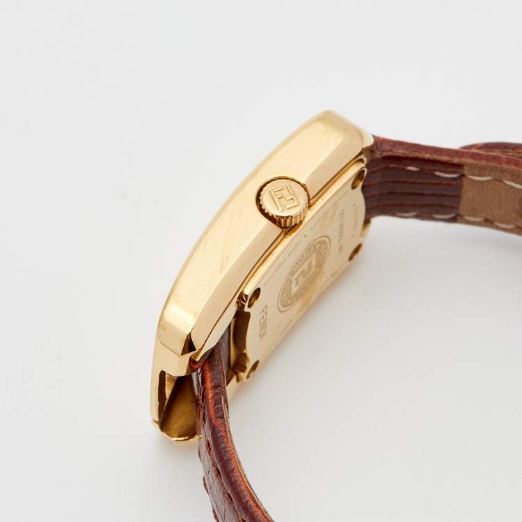 Pre Owned Fendi Champagne Gold Plated Stainless Steel Leather Chameleon 30000L Women's Wristwatch 18 mm